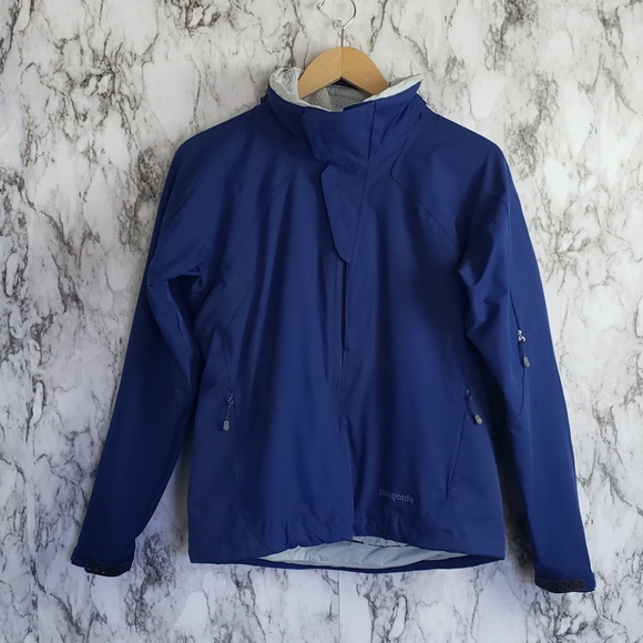 Patagonia Jackets & Blazers - Patagonia Hoodie Ski/ Snow Jacket